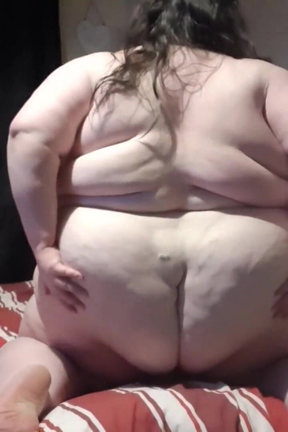 SSBBW naked goddess doggy belly play
