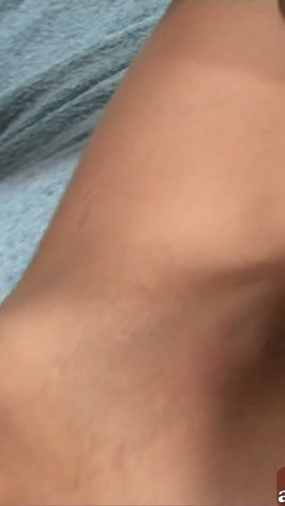 Ισπανίδα ερασιτέχνιδα λατίνα milf γαμιέται από πρωκτικό | Κλιπ 2