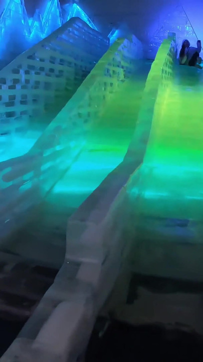 Footjob from his real big ass Thai amateur girlfriend and more | Clip 1