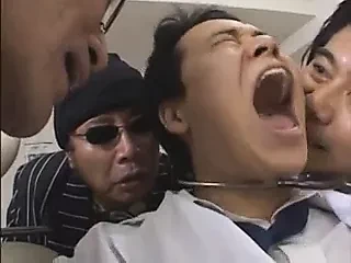 Une Japonaise paie la dette de son mari - partie 1 - Cireman