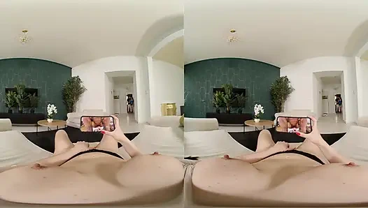 Застукали мастурбацией мои соседи по комнате, чтобы они присоединились ко мне - VR