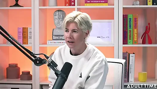 Chanel Camryn si Ratu Yang Bergeliat | Podcast Khusus Orang Dewasa