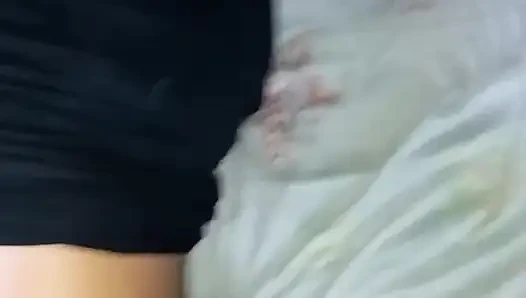 pinay benutzt alle ihre löcher
