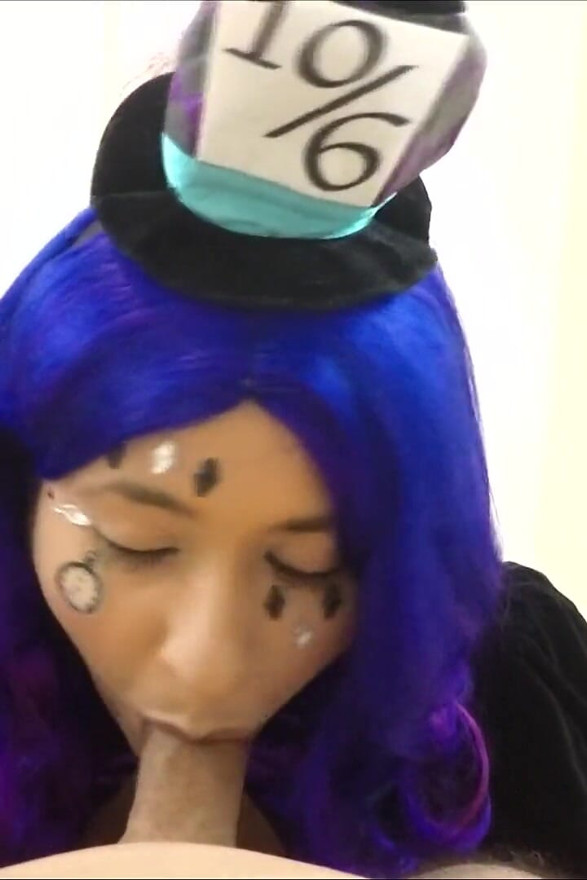 Mad Hattress muntliga service