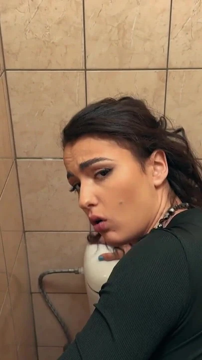 Must-see moment from "VIP4K. My biggest dream was to fuck in the WC🍌"