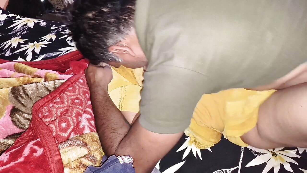 Recém-casado, vídeo de sexo e melhor cena de Closeup fodendo buceta, estilo doggstyle, chupando, mamas chupando