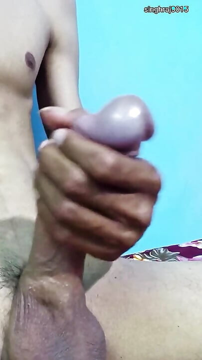 Unique experience of a teenager's story, understand personal pleasure..👅