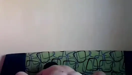 Misyoner pozisyonunda penetrasyon sırasında evde tatmin edici bir orgazm ile seks.