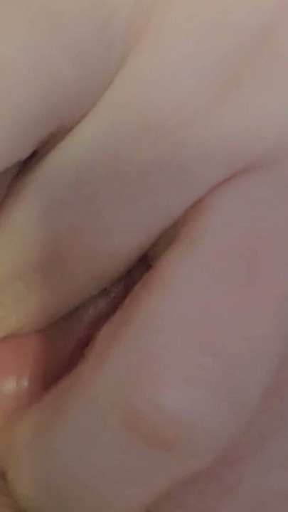 Cute amateur girl fingering her pussy CLOSE-UP! | Clip 1