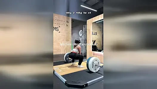 Ngentot pacar sahabatku