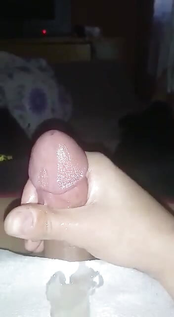 Cumming hard...