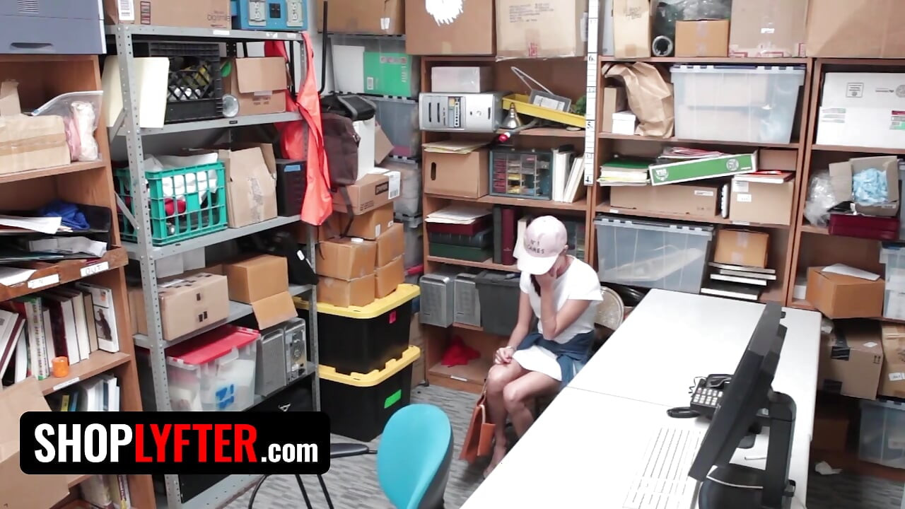 Shoplyfter - This Beautiful Teen Will Be Sorry for Trying to Steal From Justin Magnum's Store