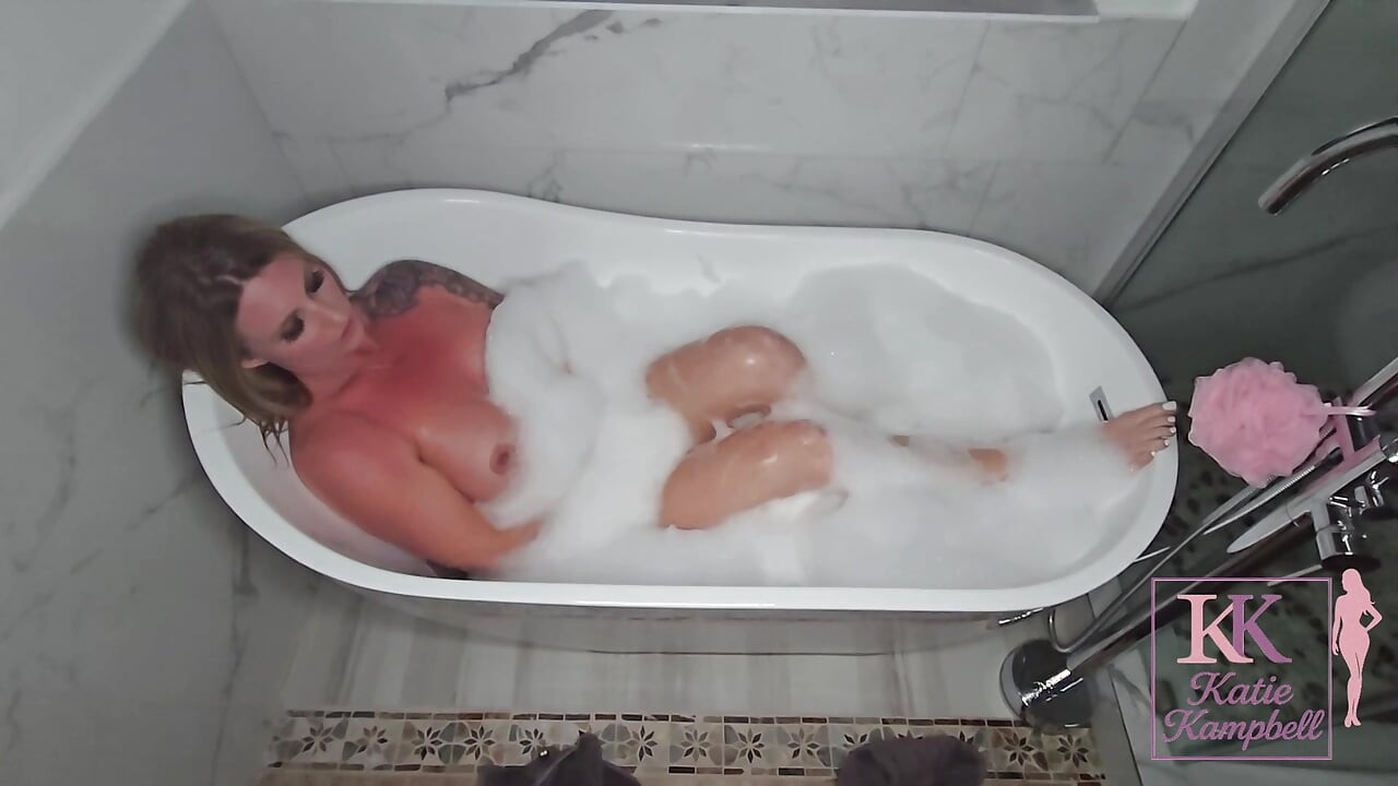 حمام الفقاعات الاستمناء