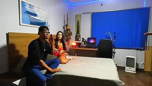 Abendessenspause: Sie wollte vor dem Nachtisch auf meinem Schwanz sitzen