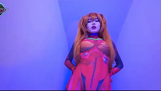 Asuka Langley тренирует ее тугие дырки
