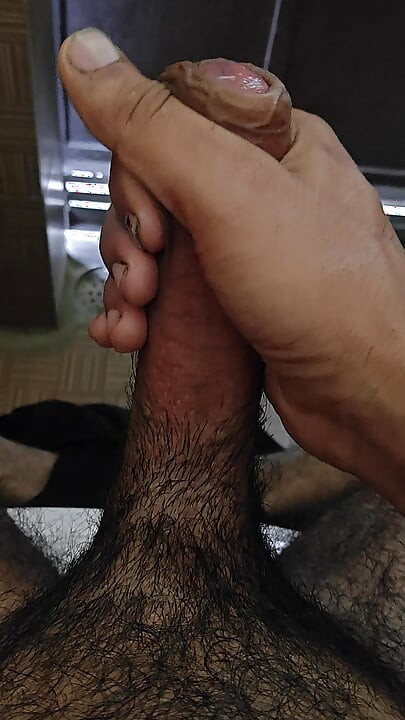 Desi junge im badezimmer braucht einen arsch