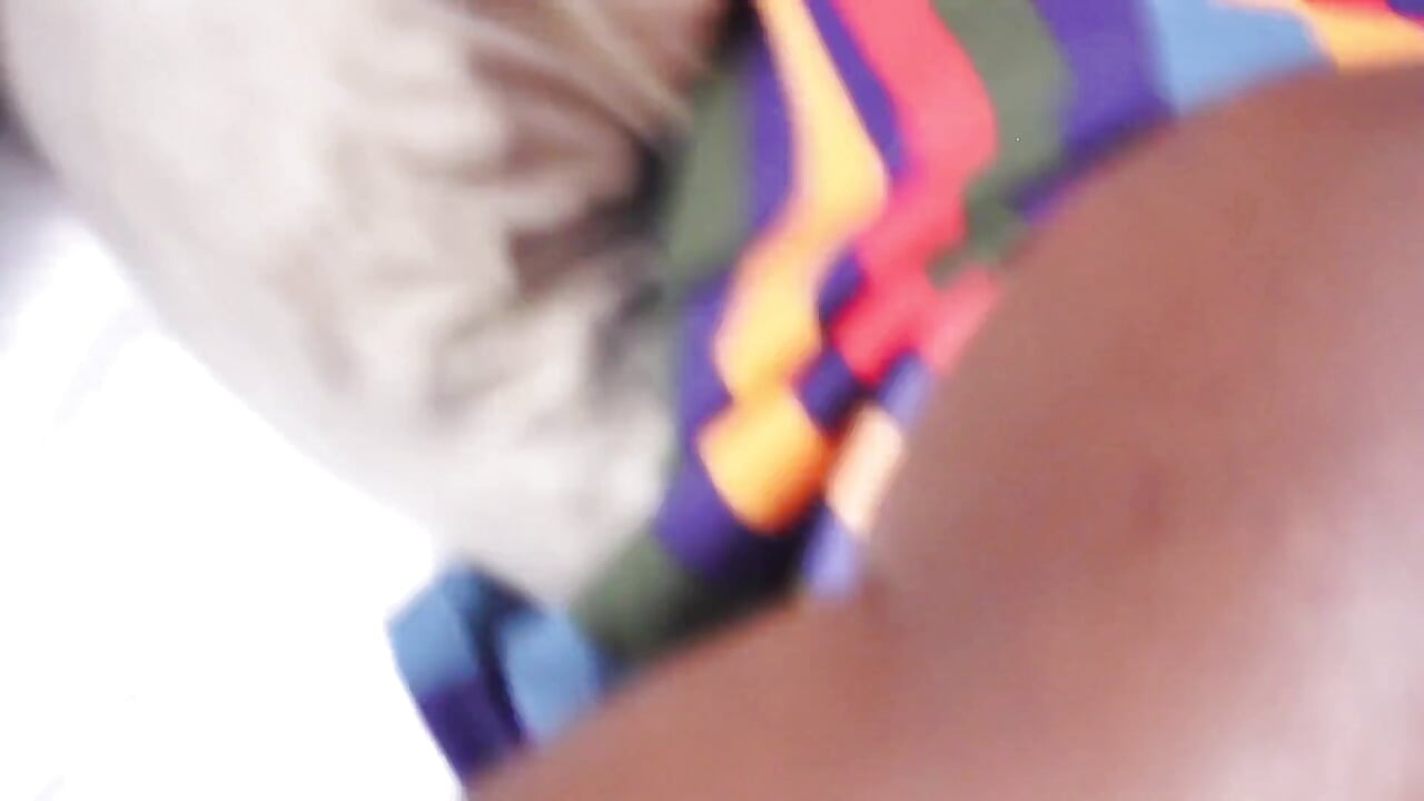 Muslimska MILF Blev Inbjuden Och Hennes Röv Knullades Av 2 Stora Kukar