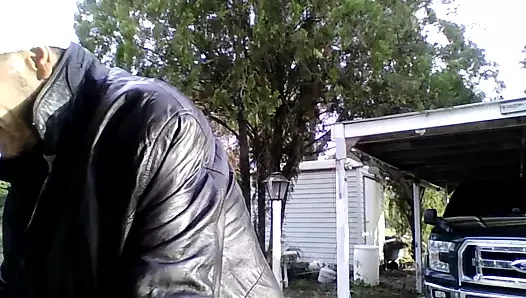 Feedist Feedee Gainer porn video – Tai Picard eating outside talking gainer