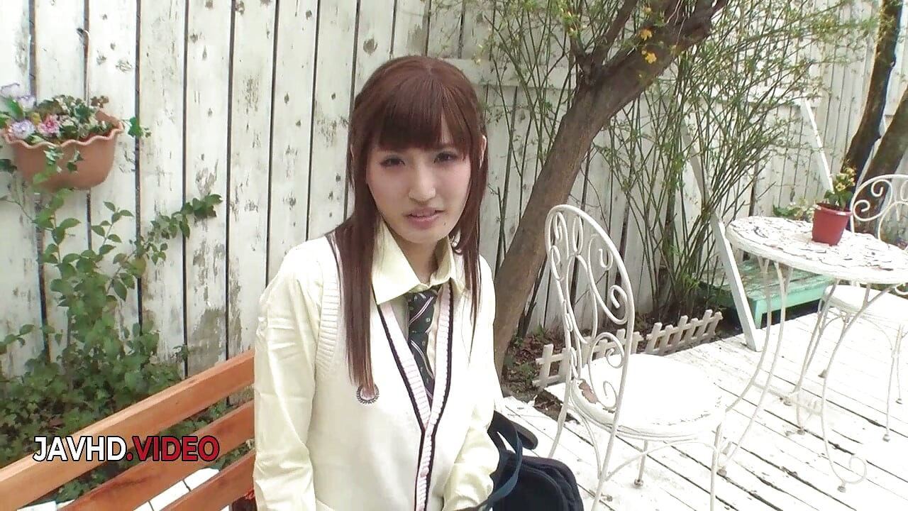 Karin Aizawa's Steamy Outdoor Amateur Encounter