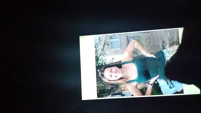 Cum Tribute 04