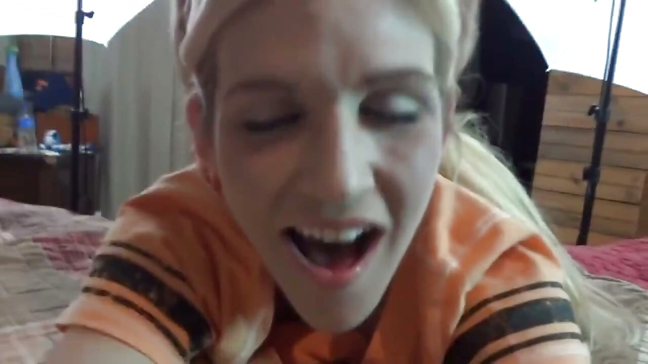 Pussy Fuck Anal Toys Blonde Bimbo Big Boobs MILF!