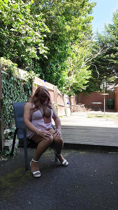 Sexy Crossdresser kellycd2022 I’m my pink dress and tan seamless pantyhose