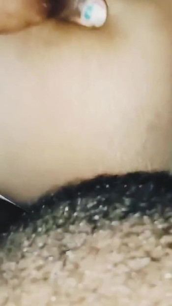 Tamilske djevojke isprobavaju različite vrste položaja | Isječak 1