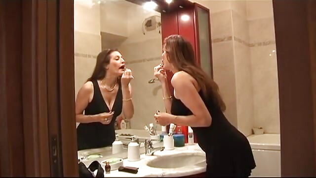 Deslumbrante milf sexy é um sonho que se torna realidade para esse cara!