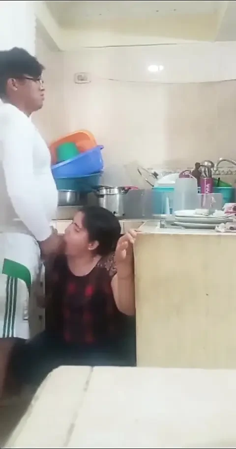 Fuck Me in the Kitchen, Your Wife Will Arrive Any Minute.