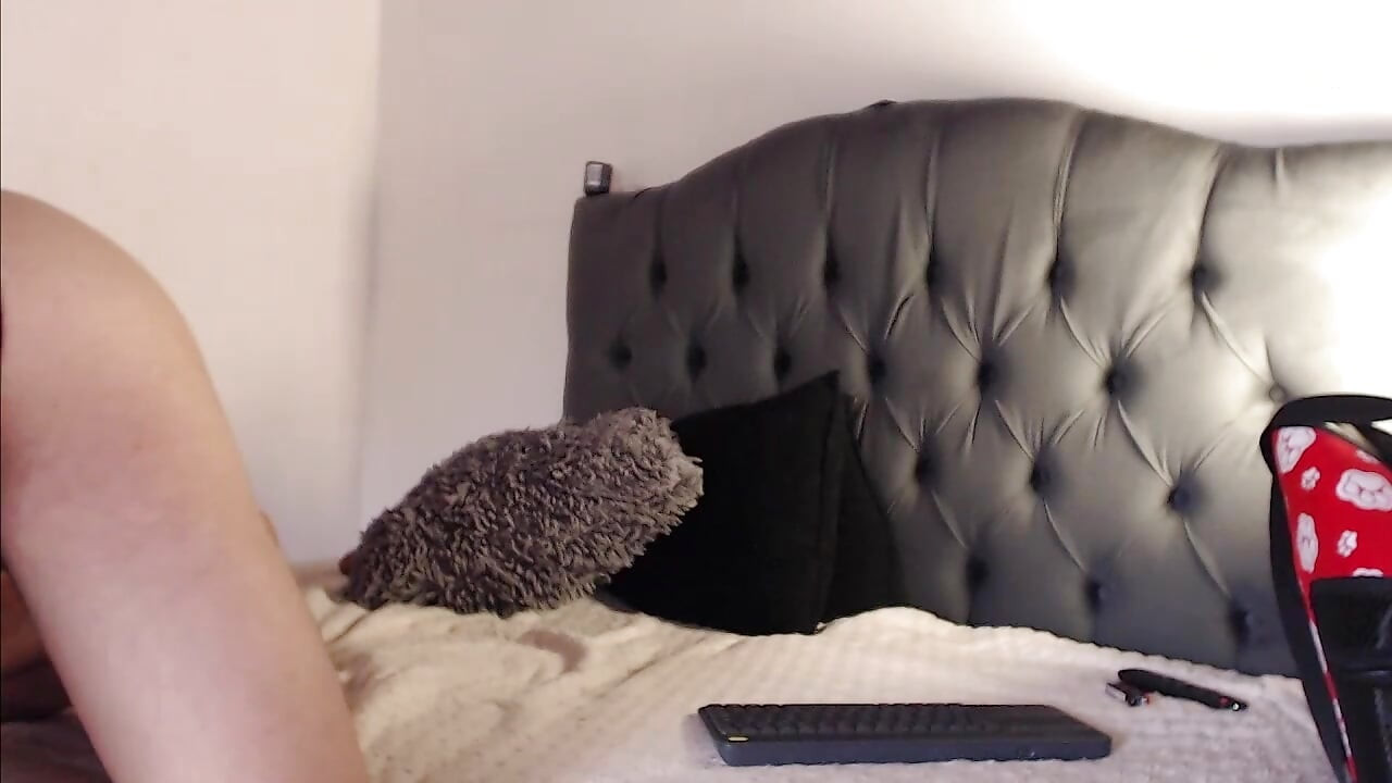 Delicious Latino with 18 cm big cock