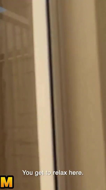 This CUTE EBONY realtor walked in talking about NYC... left stretched & dripping | Clip 1