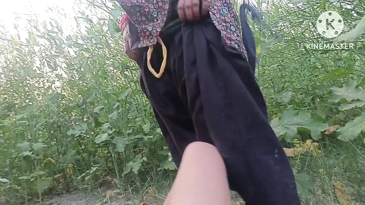 Part – 2. Outdoor dewar bhabhi sex in doggy style