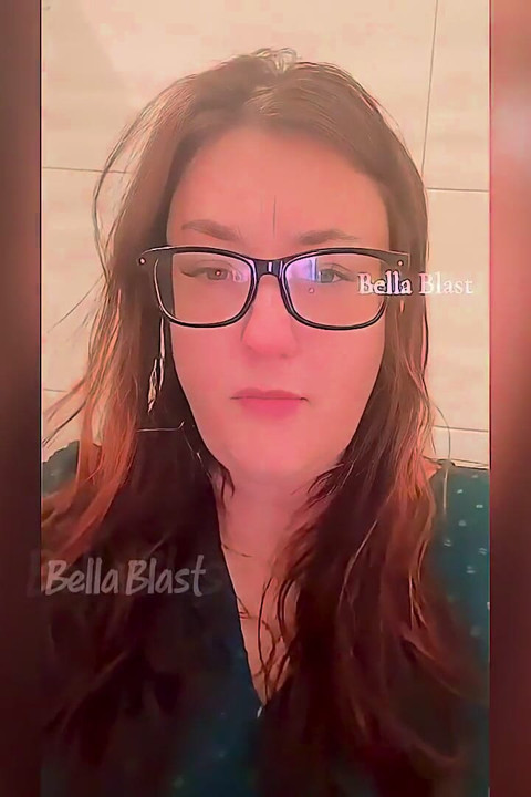 Toilet Fart Compilação 3 por Bella Blast
