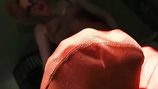 Külotlu çorapla bacakla mastürbasyon