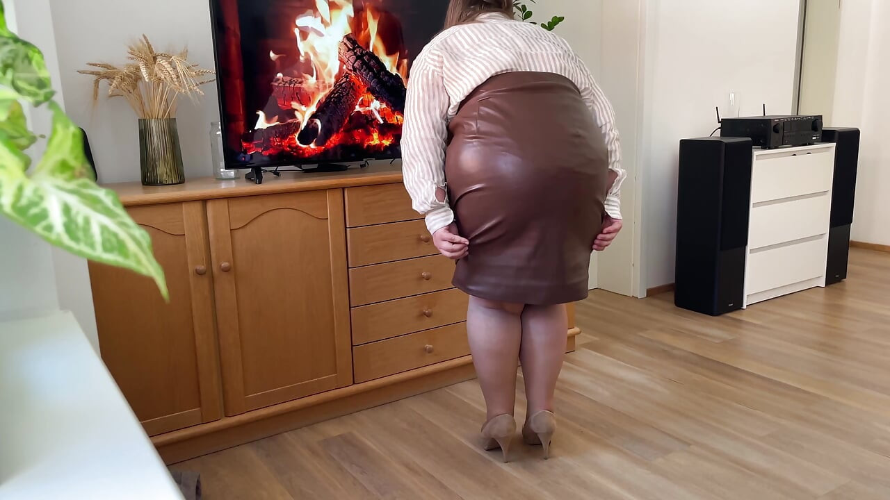 My lustful stepmother's tight leather skirt and pantyhose