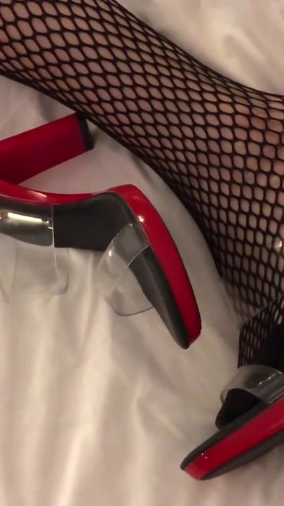 Jaw-dropping moment from "Fetish cumshots on fishnets and high heels"