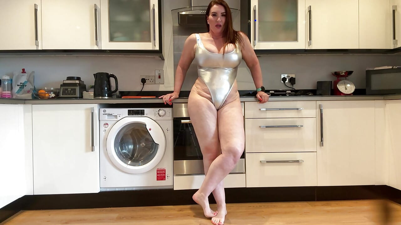 3 Day Mom Butt Challenge Squeeze the Cum Out of Your Cock