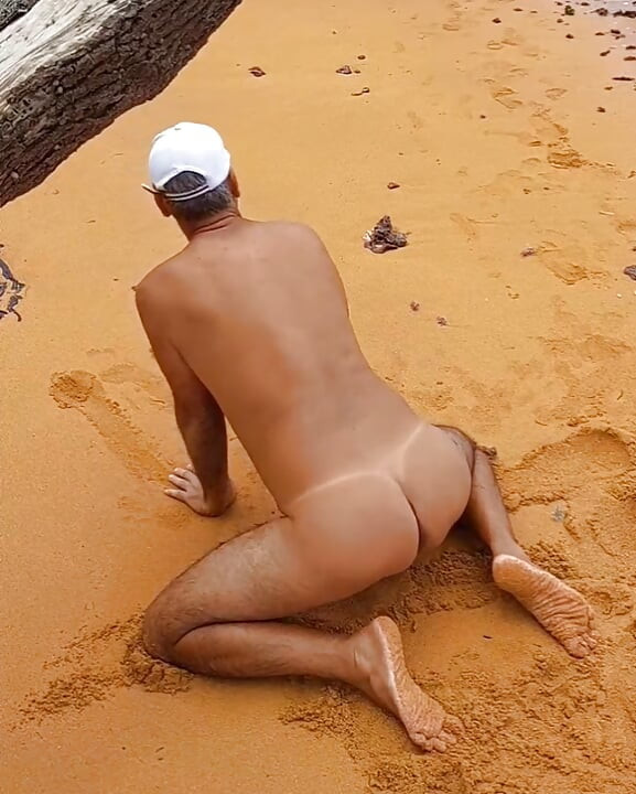 Ladysilva my hot ass tanned with a mark on the beach crazy for a cocky male to break into my ass