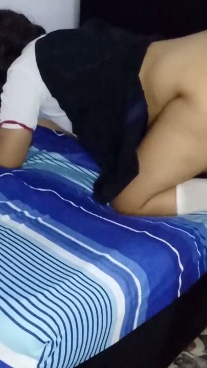 ฉันให้หีกับพ่อเลี้ยงเพื่อแลกกับกระถางเพื่อไปดูหนังกับแฟนหนุ่ม | คลิป 3