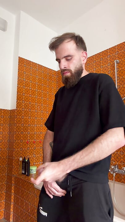 I tried again in my bathroom