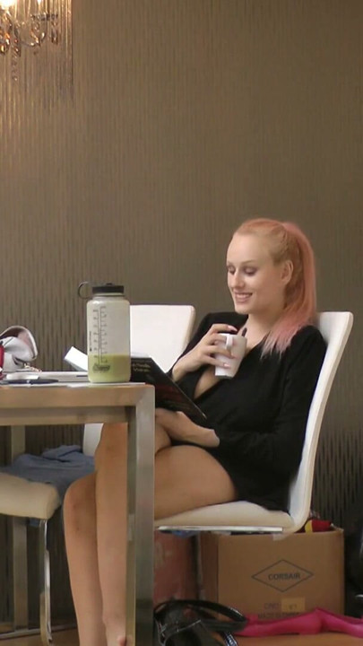 Busty stunning blonde milf pussy oops, boobs and | Clip 1