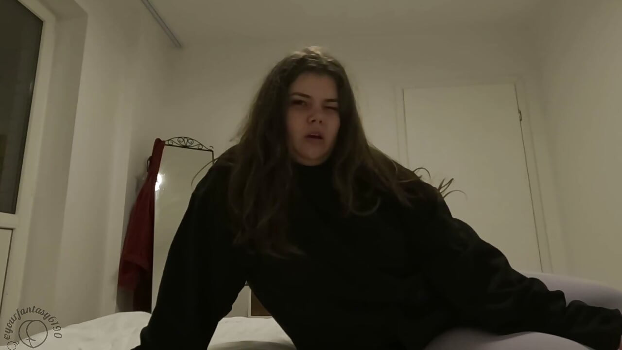 Muffled Farts on the Bed From Latina Teen