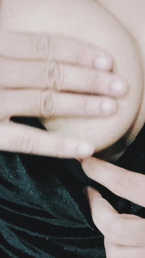 Your cock wants to go between my boobs,,Suck my big boobs and make them bigger And bigger ,,I will suck your dick | Clip 1