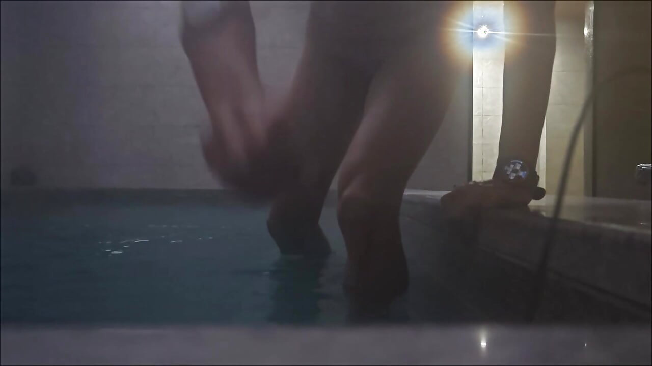 La masturbación en una casa de baños