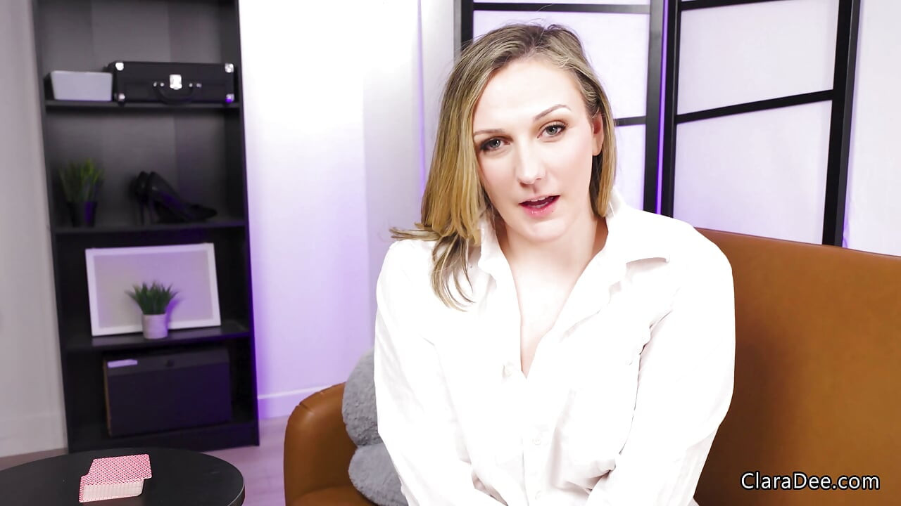 Lebih tinggi atau lebih rendah joi game 8 dengan masturbasi dan orgasme - clara dee joi game