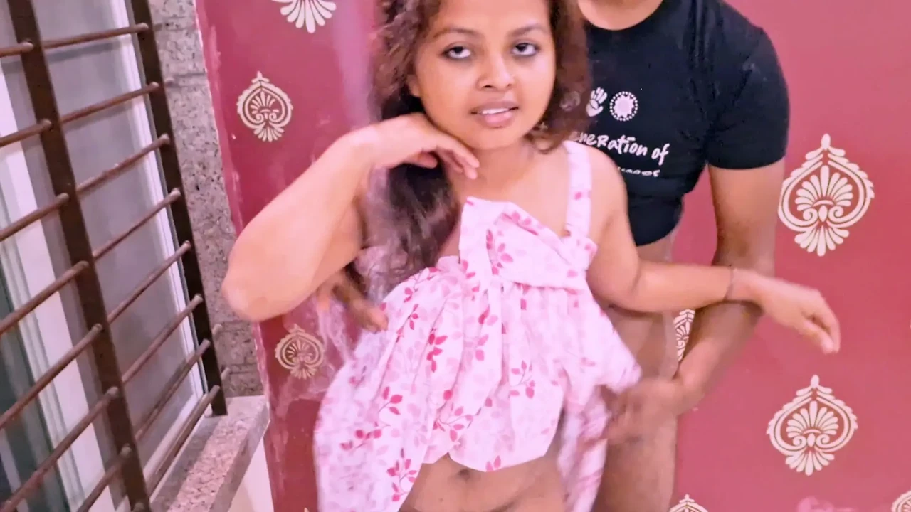 Homemade Indian couple hardcore standing sex