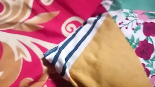 Kakak tiri desa india