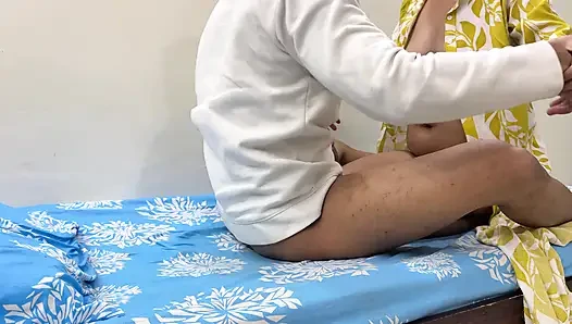 Sharing a Bed with Step Stepsister I Fuck Her Pussy