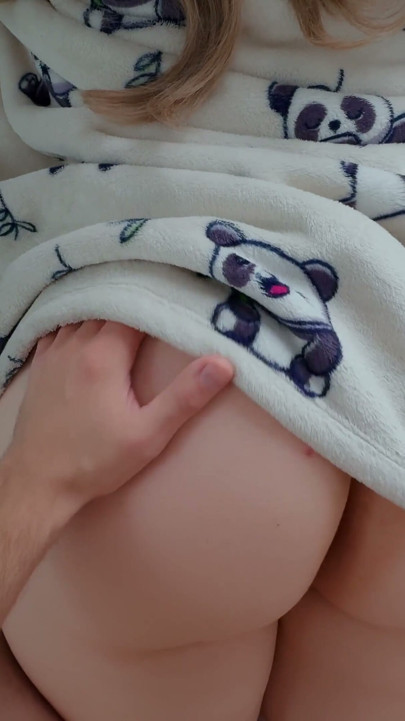 My big MILF ass, love to be a good PAWG wife who helps assemble lego | Clip 1