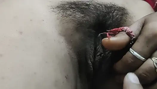 Memek Cewek India di kamar tidur